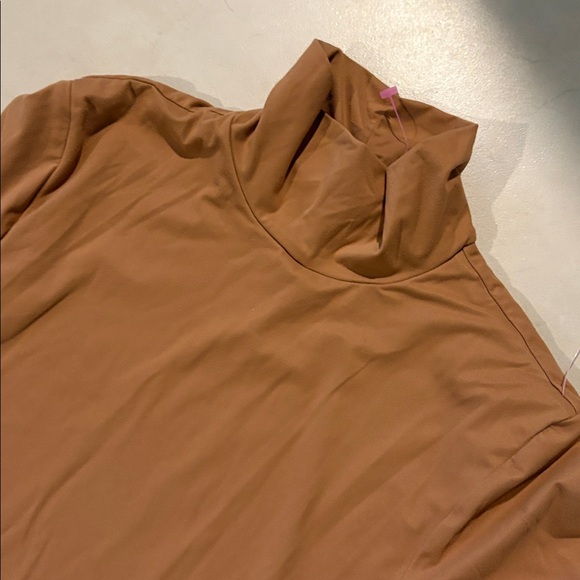 Victoria’s Secret tan high neck bodysuit small 834 - Picture 3 of 8